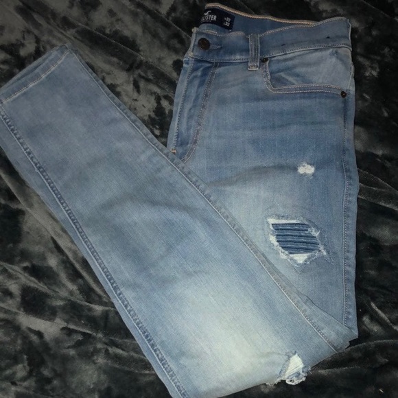 Hollister Jeans - Picture 1 of 2